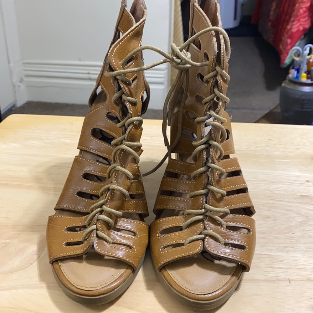 Rampage Venice lace up heels